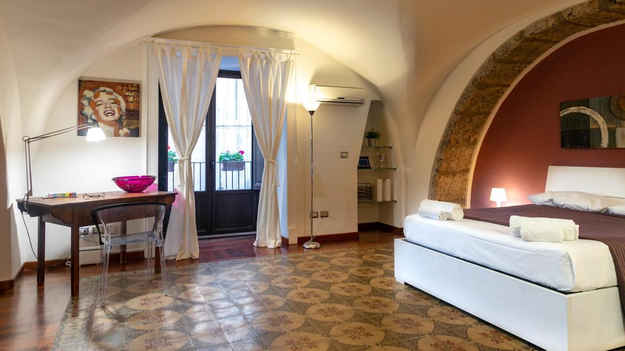 The House Apartment Catania
